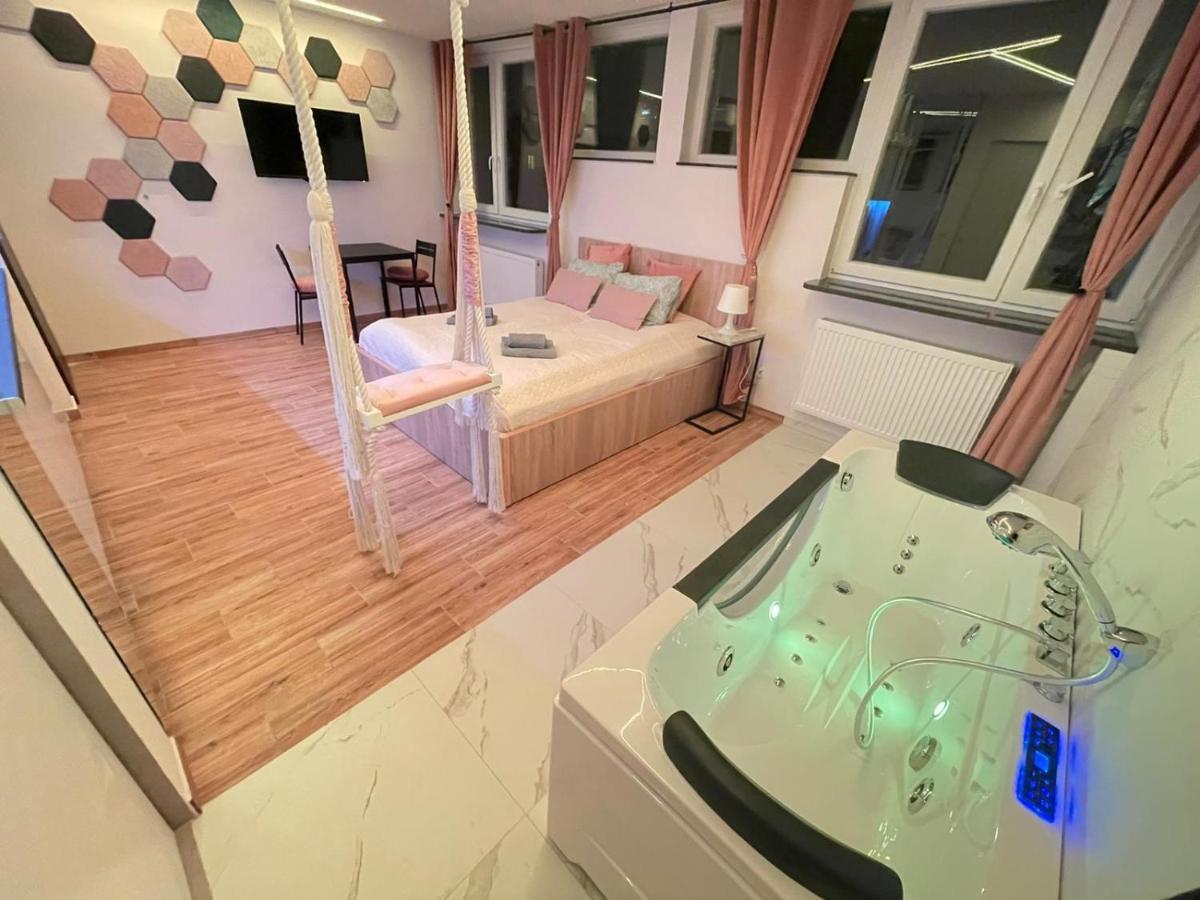 Yourapart Jacuzzi Przy Zamku Krolewskim Warszawa Exteriör bild