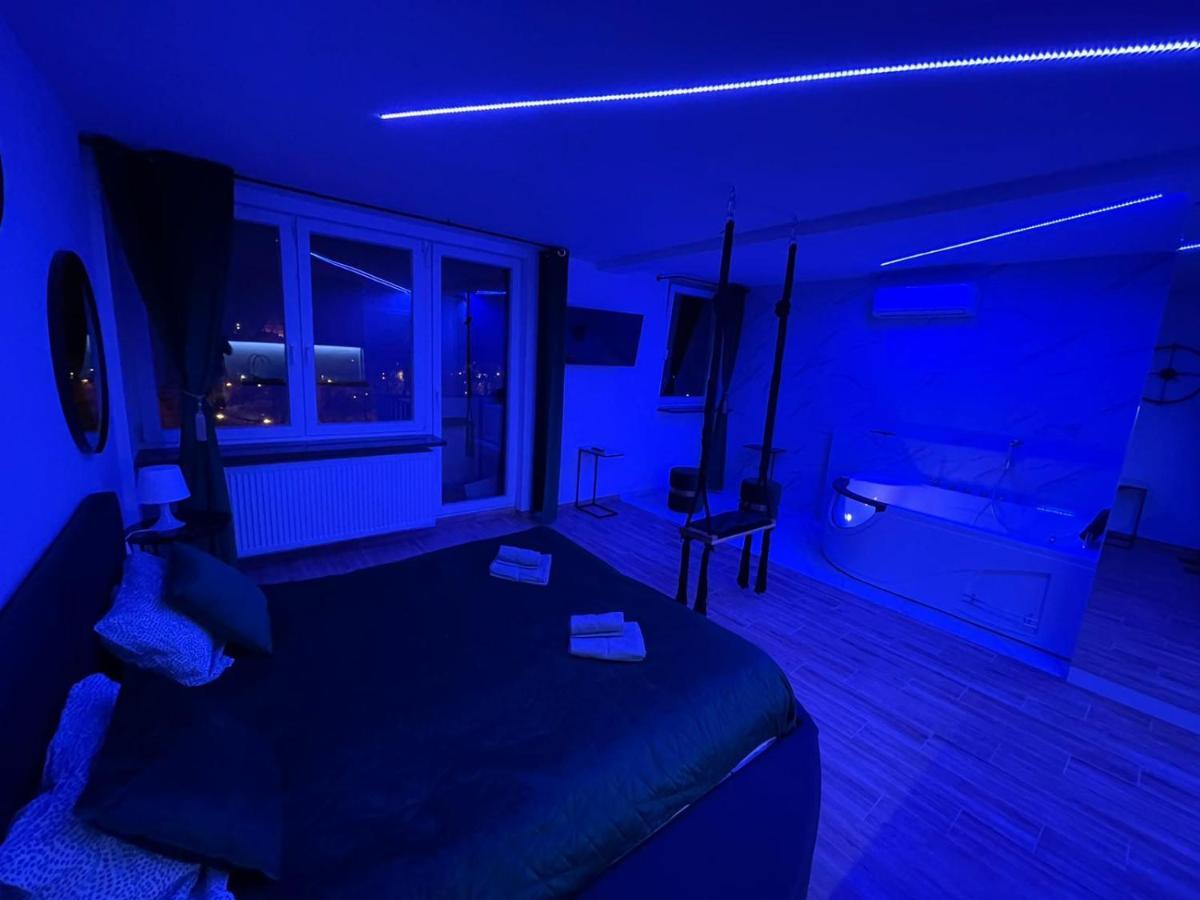 Yourapart Jacuzzi Przy Zamku Krolewskim Warszawa Exteriör bild